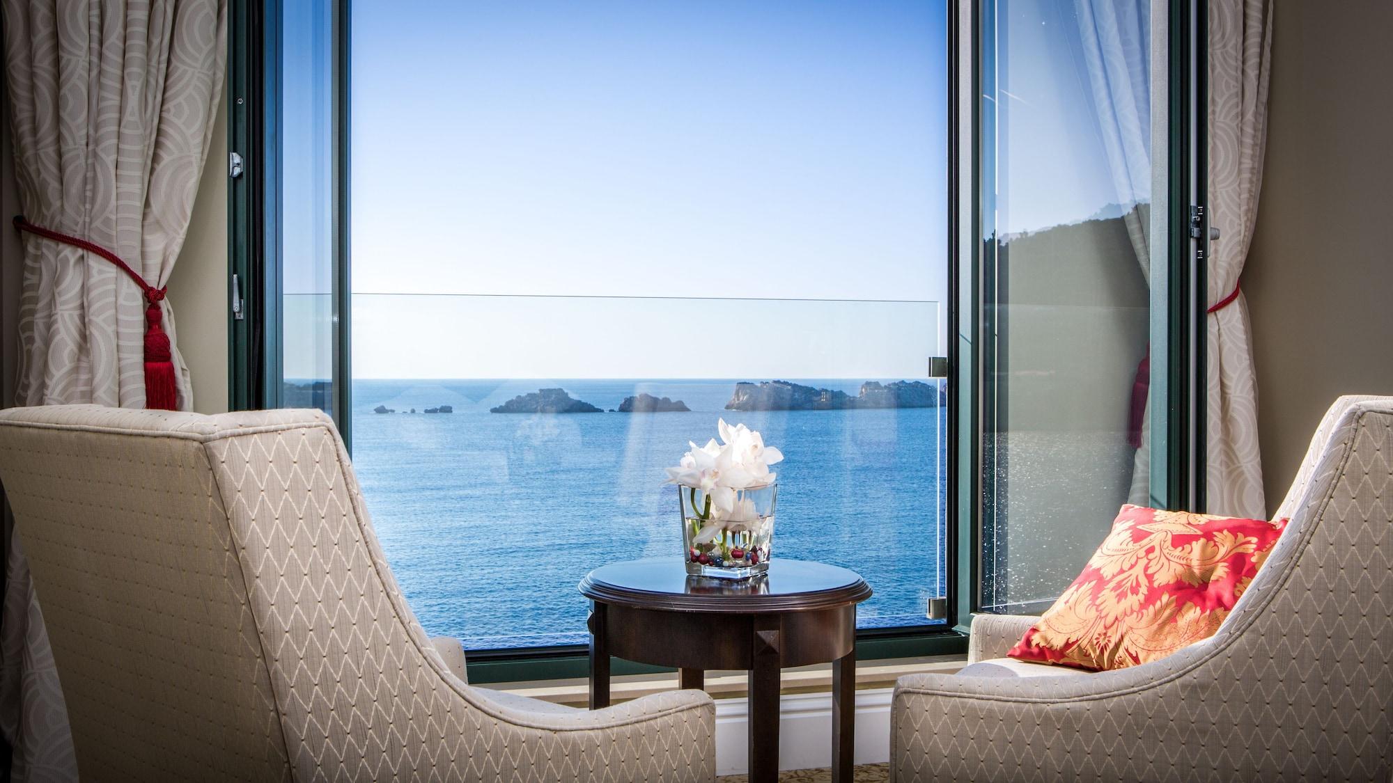 Royal Princess Hotel Dubrovnik Exterior photo View from the hotel