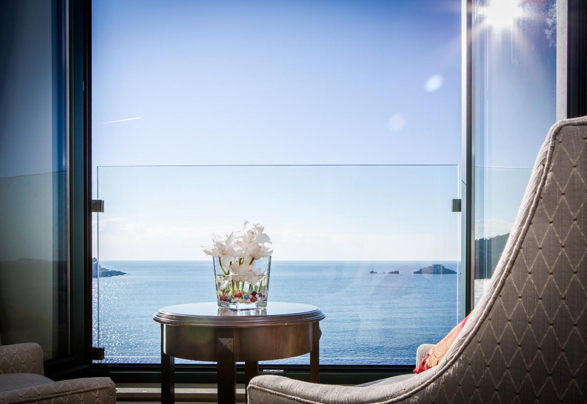 Royal Princess Hotel Dubrovnik Exterior photo View from the hotel